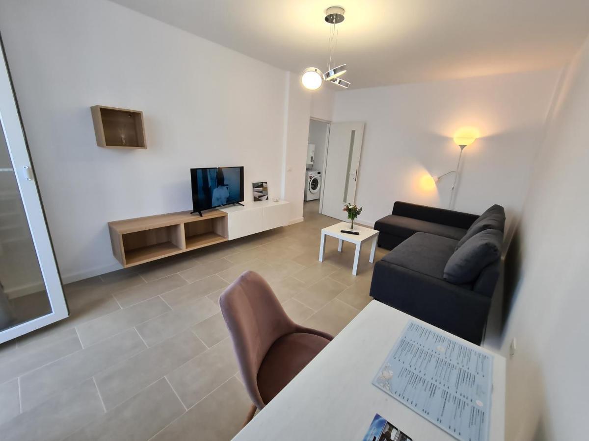 Mia Apartament Tulcea Buitenkant foto