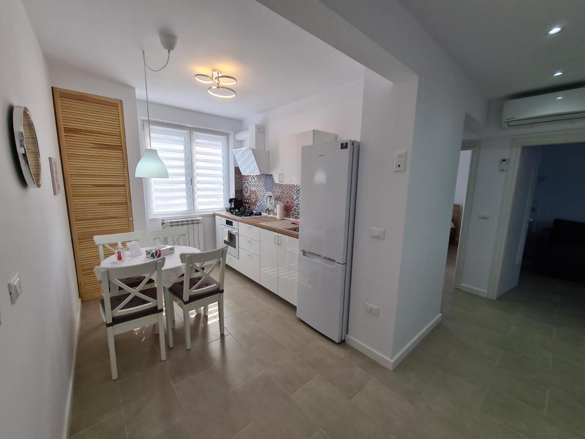 Mia Apartament Tulcea Buitenkant foto