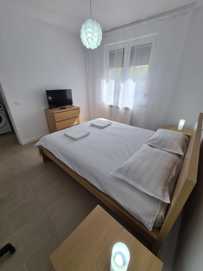 Mia Apartament Tulcea Buitenkant foto